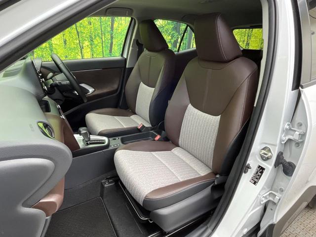 ヤリスクロス ハイブリッドZ 純正8型ナビ バックカメラ 衝突被害軽減システム レーダークルーズ 禁煙車 ハーフレザー パワーシート コーナーセンサー LEDヘッド ビルトインETC 純正18インチAW Bluetooth(36枚目)