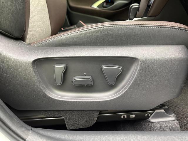 ヤリスクロス ハイブリッドZ 純正8型ナビ バックカメラ 衝突被害軽減システム レーダークルーズ 禁煙車 ハーフレザー パワーシート コーナーセンサー LEDヘッド ビルトインETC 純正18インチAW Bluetooth(37枚目)