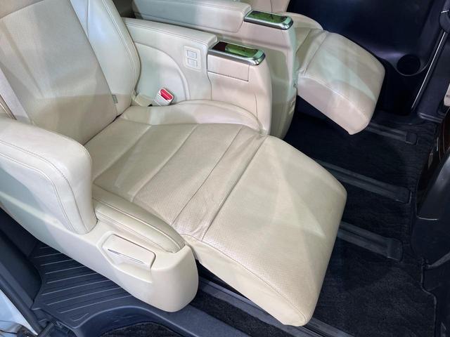 アルファードハイブリッド Ｇ　Ｆパッケージ　４ＷＤ　サンルーフ　フリップダウンモニター　両側電動ドア　純正１０．５型ナビ　バックカメラ　衝突被害軽減　レーダークルーズ　電動リアゲート　ベージュ革シート　ドラレコ　コーナーセンサー（65枚目）