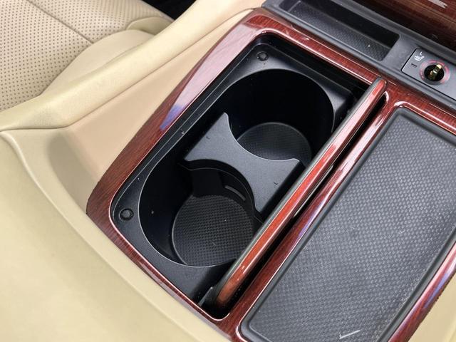 アルファードハイブリッド Ｇ　Ｆパッケージ　４ＷＤ　サンルーフ　フリップダウンモニター　両側電動ドア　純正１０．５型ナビ　バックカメラ　衝突被害軽減　レーダークルーズ　電動リアゲート　ベージュ革シート　ドラレコ　コーナーセンサー（73枚目）