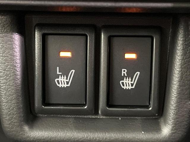 スペーシアカスタム ハイブリッドＸＳ　届出済未使用車　両側電動ドア　衝突被害軽減システム　レーダークルーズ　ヘッドアップディスプレイ　シーケンシャルウィンカー　マルチユースフラップ　純正１５インチＡＷ　車線逸脱警報　シートヒーター（6枚目）