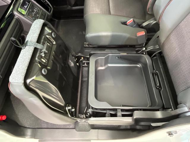 スペーシアカスタム ハイブリッドＸＳ　届出済未使用車　両側電動ドア　衝突被害軽減システム　レーダークルーズ　ヘッドアップディスプレイ　シーケンシャルウィンカー　マルチユースフラップ　純正１５インチＡＷ　車線逸脱警報　シートヒーター（45枚目）