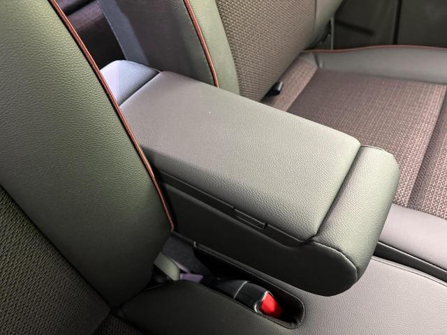 スペーシアカスタム ハイブリッドＸＳ　届出済未使用車　両側電動ドア　衝突被害軽減システム　レーダークルーズ　ヘッドアップディスプレイ　シーケンシャルウィンカー　マルチユースフラップ　純正１５インチＡＷ　車線逸脱警報　シートヒーター（63枚目）