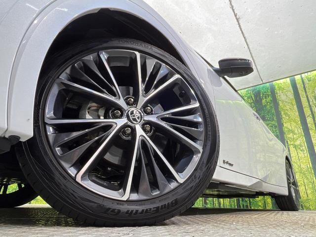 プリウス Ｚ　４ＷＤ　寒冷地仕様　純正１２．３型ディスプレイ　赤黒合皮シート　全周囲カメラ　トヨタチームメイト　１５００Ｗ電源　デジタルインナーミラー　禁煙車　電動リアゲート　シートエアコン　前後ドラレコ（14枚目）