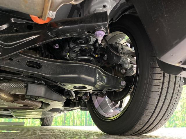 プリウス Ｚ　４ＷＤ　寒冷地仕様　純正１２．３型ディスプレイ　赤黒合皮シート　全周囲カメラ　トヨタチームメイト　１５００Ｗ電源　デジタルインナーミラー　禁煙車　電動リアゲート　シートエアコン　前後ドラレコ（28枚目）