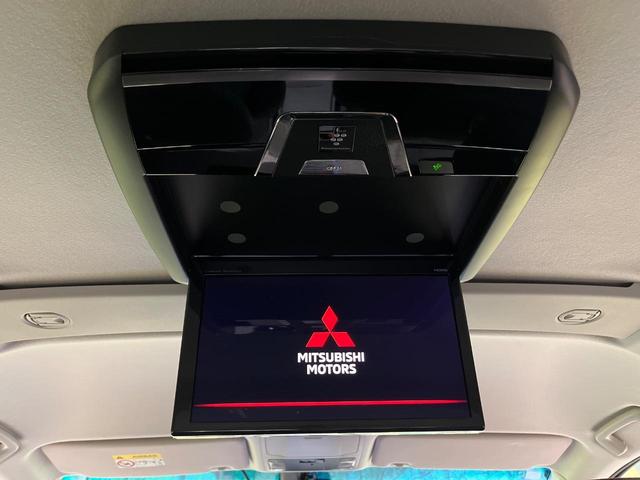 デリカD:5 G パワーパッケージ サイドステップ フリップダウンモニター 両側電動ドア 純正10型ナビ 全周囲カメラ 衝突被害軽減 レーダークルーズ 電動リアゲート パワーシート ドラレコ コーナーセンサー Bluetooth(3枚目)