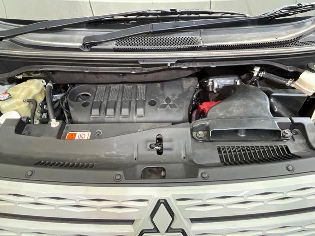 デリカD:5 G パワーパッケージ サイドステップ フリップダウンモニター 両側電動ドア 純正10型ナビ 全周囲カメラ 衝突被害軽減 レーダークルーズ 電動リアゲート パワーシート ドラレコ コーナーセンサー Bluetooth(18枚目)