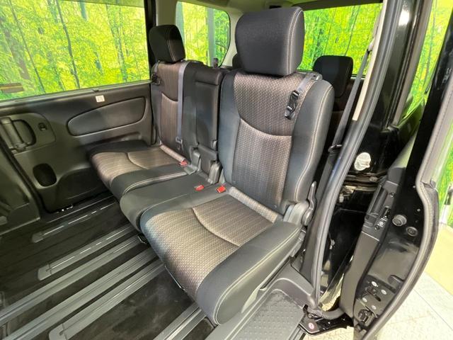 セレナ ハイウェイスター Vエアロモード+セーフティII 両側電動ドア 純正8型ナビ 全周囲カメラ 衝突被害軽減システム コーナーセンサー スマートキー LEDヘッド ビルトインETC クルコン 純正16インチアルミ 車線逸脱警報 オートライト(42枚目)