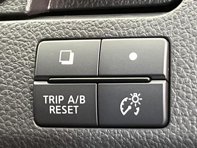 セレナ ハイウェイスター Vエアロモード+セーフティII 両側電動ドア 純正8型ナビ 全周囲カメラ 衝突被害軽減システム コーナーセンサー スマートキー LEDヘッド ビルトインETC クルコン 純正16インチアルミ 車線逸脱警報 オートライト(57枚目)