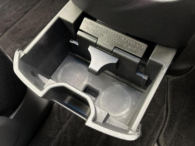 セレナ ハイウェイスター Vエアロモード+セーフティII 両側電動ドア 純正8型ナビ 全周囲カメラ 衝突被害軽減システム コーナーセンサー スマートキー LEDヘッド ビルトインETC クルコン 純正16インチアルミ 車線逸脱警報 オートライト(72枚目)