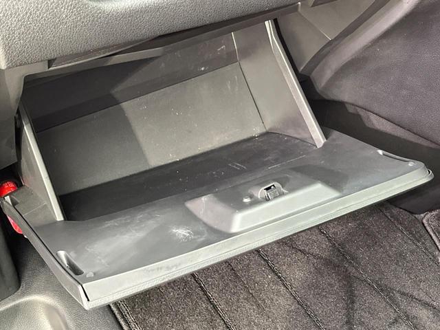 セレナ ハイウェイスター Vエアロモード+セーフティII 両側電動ドア 純正8型ナビ 全周囲カメラ 衝突被害軽減システム コーナーセンサー スマートキー LEDヘッド ビルトインETC クルコン 純正16インチアルミ 車線逸脱警報 オートライト(74枚目)