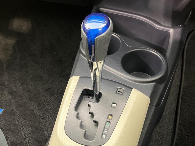 アクア G 純正ナビ 禁煙車 スマートキー HIDヘッド ETC 純正15インチアルミ オートライト オートエアコン スマートエントリーPKG Bluetooth CD DVD再生 フルセグ 電動格納ドアミラー(50枚目)