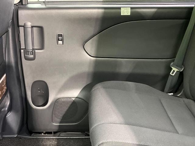 セレナ X 4WD SDナビ フルセグ 全周囲カメラ 両側電動ドア 禁煙車 スマートキー アイドリングストップ LEDヘッド コーナーセンサー ドラレコ クルコン 衝突被害軽減ブレーキ プライバシーガラス(63枚目)