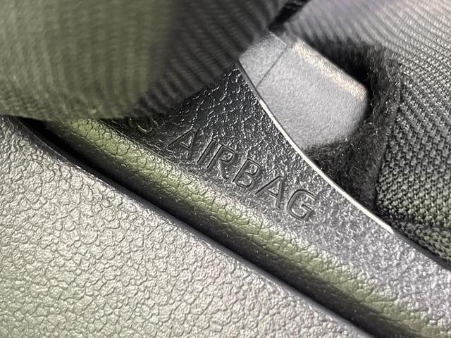 ヤリス Ｘ　４ＷＤ　寒冷地仕様　ＳＤナビ　バックカメラ　衝突被害軽減システム　レーダークルーズ　禁煙車　コーナーセンサー　スマートキー　ＥＴＣ　オートハイビーム　車線逸脱警報　フルセグ　Ｂｌｕｅｔｏｏｔｈ（62枚目）