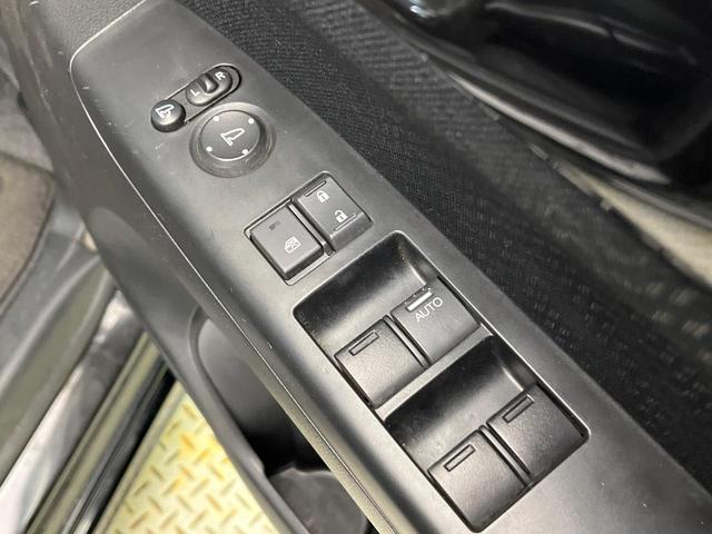 Ｎ－ＢＯＸカスタム Ｇ・Ｌパッケージ　電動スライドドア　純正ナビ　バックカメラ　禁煙車　スマートキー　ＨＩＤヘッド　ＥＴＣ　純正１４インチアルミ　オートライト　オートエアコン　ＣＤ　ＤＶＤ再生　地デジ　横滑り防止装置　電動格納ドアミラー（42枚目）
