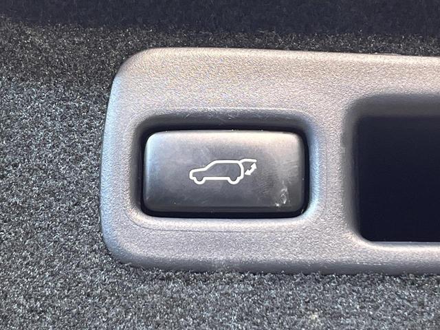 �y�p���[�o�b�N�h�A�z�X�}�[�g�L�[��^�]�Ȃ̃{�^�������������Ń��A�Q�[�g�������ŊJ���܂��I�ו��������Ă��鎞��A�����ʒu�ɂ���o�b�N�h�A��߂�ۂɕ֗��ȋ@�\�ł���