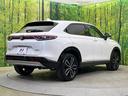 ｅ：ＨＥＶ　Ｚ　４ＷＤ　寒冷地仕様　ＳＤナビ　バックカメラ　衝突被害軽減システム　渋滞追従クルーズ　禁煙車　電動リアゲート　シートヒーター　コーナーセンサー　シーケンシャルウィンカー　　ＥＴＣ　オートハイビーム（16枚目）
