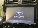 プリウス Ｓセーフティプラス　純正９型ナビ　バックカメラ　衝突被害軽減　レーダークルーズ　ヘッドアップディスプレイ　パーキングアシスト　禁煙車　ドラレコ　コーナーセンサー　スマートキー　ＥＴＣ　ＬＥＤヘッド　純正１５インチＡＷ（4枚目）