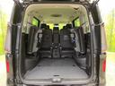 後席を格納すると、これだけの広さが!シーンに合わせたシートアレンジで、大きな荷物も積むことが出来ます♪