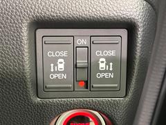 ��ξ¦�ѥ���饤�ɥɥ��ۥ��ޡ��ȥ����䱿ž�ʤΥ����å��Ǹ���ξ¦���饤�ɥɥ��γ��Ĥ���ǽ����ư�������Ϥ�����ƥɥ��򳫤���ɬ�פ�̵���������ʤ����ͤǤ��ñ�˳����Ĥ�Ǥ���Ŭ�Ǥ��� 3