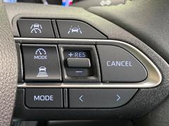 �ڥ졼�������롼������ȥ�����۹�®ƻϩ�Ǥ�Ĺ��Υ���Ԥ��ڤˡ�����ư��®�٤��ݤĥ��롼������ȥ����뤬�����ͷڸ������ƥ��Ϣ�Ȥ��������μ�ξ���Τ��Ƽִ֤��ݤĤ褦��®��Ĵ�ᤷ�Ƥ���ޤ����� 6