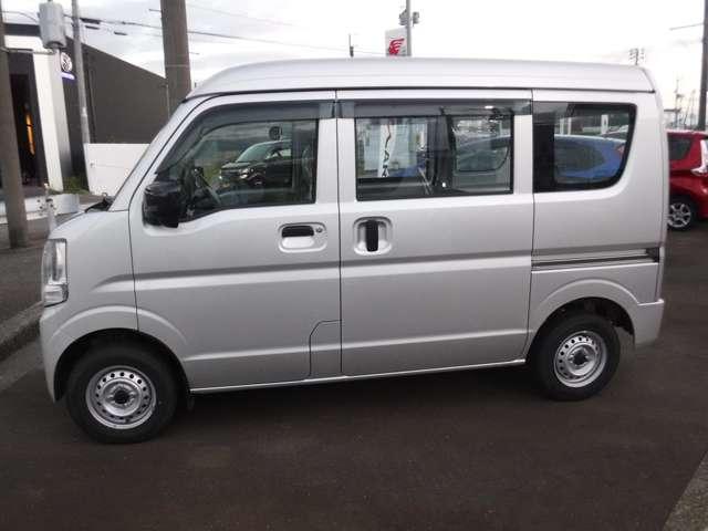 ミニキャブバン Ｍ　切替式４ＷＤ　助手席エアバック　ＡＣ　両側スライド　ＰＳ　ワンオーナー車　運転席エアバック　寒冷地仕様車　ＡＢＳ（5枚目）
