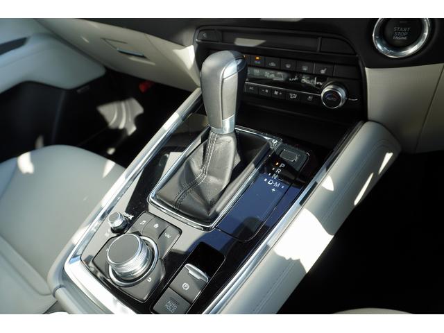 ＣＸ－８ ＸＤ　Ｌパッケージ　ＡＣＣ　トップビュー　ヘッドアップＤ　シート・ステアリングヒーター　電動シート・Ｒゲート（15枚目）