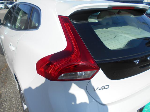 Ｖ４０ Ｔ４　ＳＥ　セーフティーパッケージ　レザーパッケージ　歩行者エアバック　バックカメラ　ブルートゥース（25枚目）