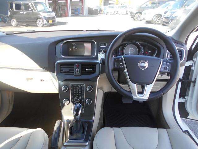 Ｖ４０ Ｔ４　ＳＥ　セーフティーパッケージ　レザーパッケージ　歩行者エアバック　バックカメラ　ブルートゥース（27枚目）