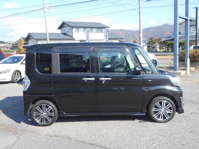 タント カスタムＲＳ　ワンオーナー　ナビ　ＴＶ　ブルートゥース　バックカメラ　ＥＴＣ　両側電動ドア　オートライト　ＡＵＸ　ＵＳＢ（4枚目）