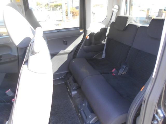 タント カスタムＲＳ　ワンオーナー　ナビ　ＴＶ　ブルートゥース　バックカメラ　ＥＴＣ　両側電動ドア　オートライト　ＡＵＸ　ＵＳＢ（12枚目）