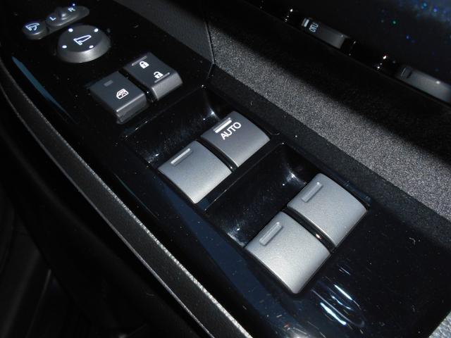 N-BOXカスタム EXターボ 助手席スーパースライドシート 純正メモリナビ Bluetooth フルセグTV バックカメラ シートヒーター 両側パワースライドドア ETC パドルシフト オートリトラミラー シートバックテーブル(22枚目)