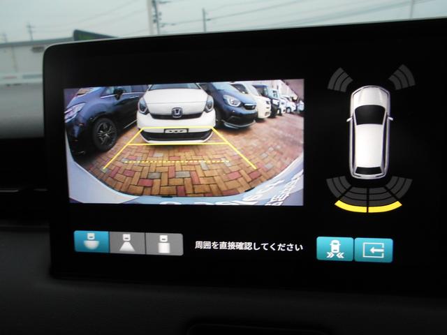 バックカメラ付きで運転が苦手な方も車庫入れが安心です！狭いところでの駐停車もお車を傷つけず安心です！
