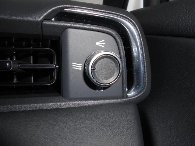 ２列目まで風が届く、そよ風アウトレット付きです。