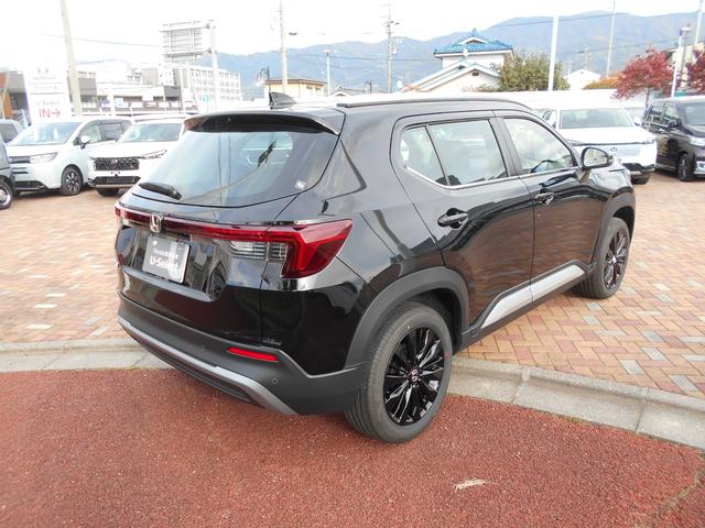 WR-V Z+ブラックスタイル 当社元試乗車 純正8インチナビ リアカメラ ETC ホンダセンシング ホンダコネクト LEDヘッドライト フォグライト 純正アルミホイール(9枚目)
