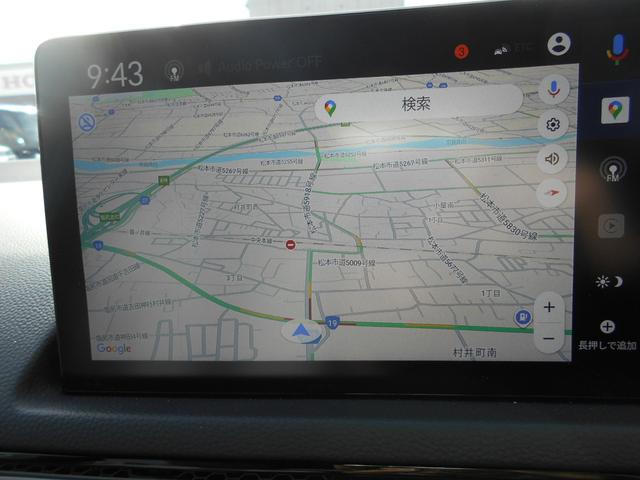 シビック e:HEVEX 当社元試乗車 Google搭載9インチナビ Bluetooth フルセグTV ホンダコネクト ホンダセンシング 前席パワーシート 電動パノラミックサンルーフ BOSEサウンドシステム パドルシフト(4枚目)