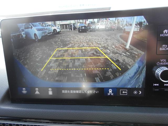 シビック e:HEVEX 当社元試乗車 Google搭載9インチナビ Bluetooth フルセグTV ホンダコネクト ホンダセンシング 前席パワーシート 電動パノラミックサンルーフ BOSEサウンドシステム パドルシフト(8枚目)