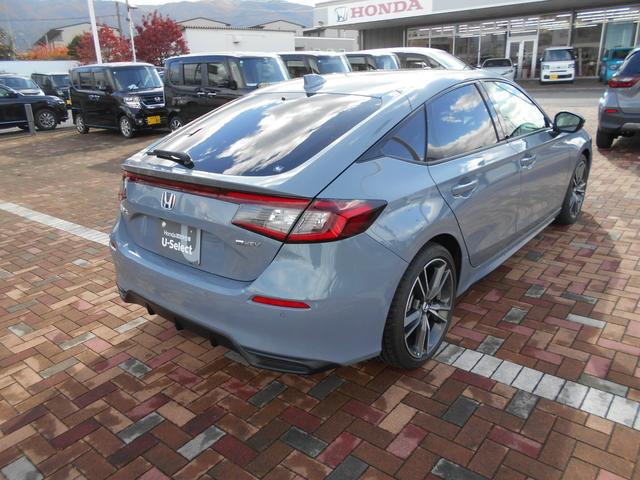 シビック e:HEVEX 当社元試乗車 Google搭載9インチナビ Bluetooth フルセグTV ホンダコネクト ホンダセンシング 前席パワーシート 電動パノラミックサンルーフ BOSEサウンドシステム パドルシフト(13枚目)