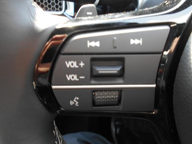 シビック e:HEVEX 当社元試乗車 Google搭載9インチナビ Bluetooth フルセグTV ホンダコネクト ホンダセンシング 前席パワーシート 電動パノラミックサンルーフ BOSEサウンドシステム パドルシフト(26枚目)