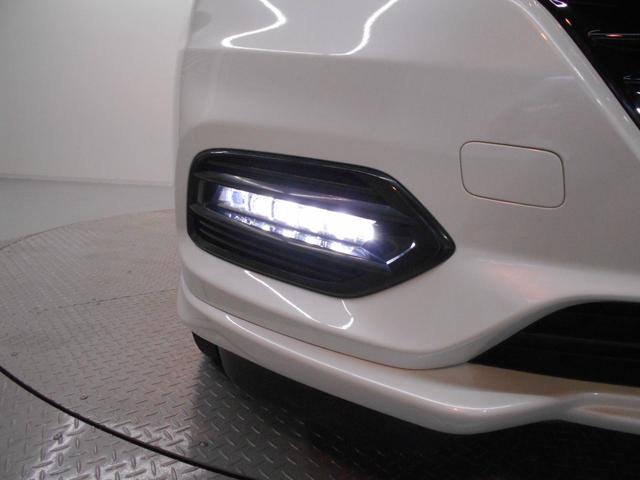 ヴェゼル ハイブリッドＺ・ホンダセンシング　ホンダセンシング　メモリナビ　Ｂｌｕｅｔｏｏｔｈ　リアカメラ　コンフォートビューパッケージ　ＬＥＤヘッドライト　ＬＥＤフォグライト　アルミホイール　運転席／助手席シートヒーター　ＥＴＣ（30枚目）