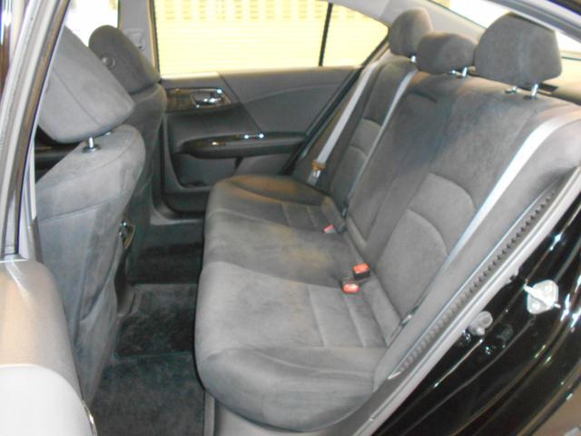 アコードハイブリッド EX ACC?LKAS?CMBS メモリナビ Bluetooth リアカメラ 電動リアサンシェイド アルミホイール LEDヘッドライト フォグライト 電動シート ETC(19枚目)