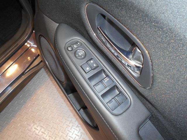 ヴェゼル ハイブリッドX あんしんパッケージ メモリナビ Bluetooth リアカメラ LEDヘッドライト フォグライト コンフォートビューパッケージ 運転席/助手席シートヒーター フルオートエアコンディショナー ETC(43枚目)