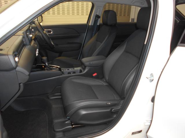 ヴェゼル ｅ：ＨＥＶＺ　当社デモカー　ホンダセンシング　ホンダコネクテット　メモリナビ　Ｂｌｕｅｔｏｏｔｈ　リアカメラ　ＬＥＤヘッドライト　ＬＥＤフォグライト　アルミホイール　運転席／助手席シートヒーター　ＥＴＣ（15枚目）