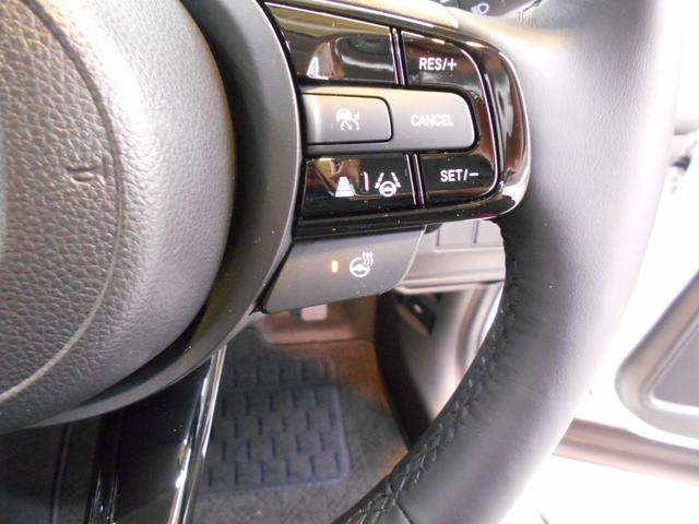 ヴェゼル ｅ：ＨＥＶＺ　当社デモカー　ホンダセンシング　ホンダコネクテット　メモリナビ　Ｂｌｕｅｔｏｏｔｈ　リアカメラ　ＬＥＤヘッドライト　ＬＥＤフォグライト　アルミホイール　運転席／助手席シートヒーター　ＥＴＣ（38枚目）