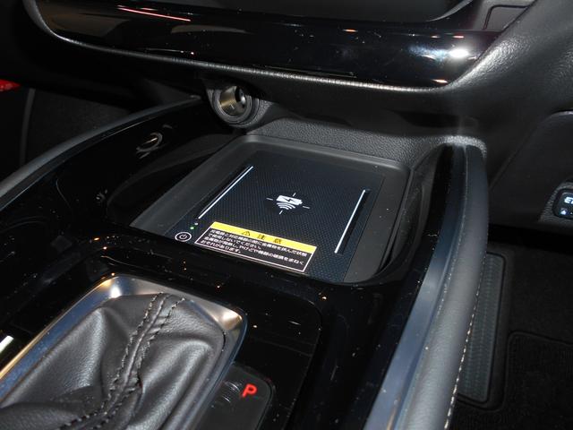 ヴェゼル ｅ：ＨＥＶＺ　当社デモカー　ホンダセンシング　ホンダコネクテット　メモリナビ　Ｂｌｕｅｔｏｏｔｈ　リアカメラ　ＬＥＤヘッドライト　ＬＥＤフォグライト　アルミホイール　運転席／助手席シートヒーター　ＥＴＣ（42枚目）