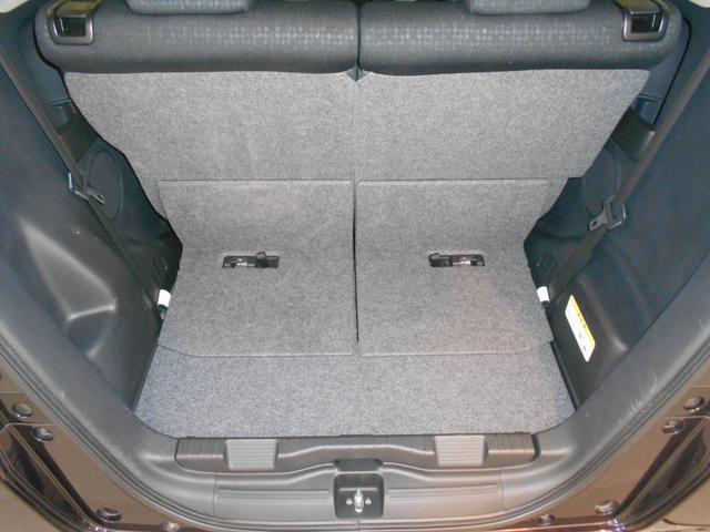 Ｎ－ＢＯＸカスタム ＧＳＳブラックスタイルパッケージ　あんしんパッケージ　メモリナビ　Ｂｌｕｅｔｏｏｔｈ　リアカメラ　両側電動スライドドア　ディスチャージヘッドライト　ＬＥＤフォグライト　アルミホイール　シートバックテーブル　ＥＴＣ（25枚目）