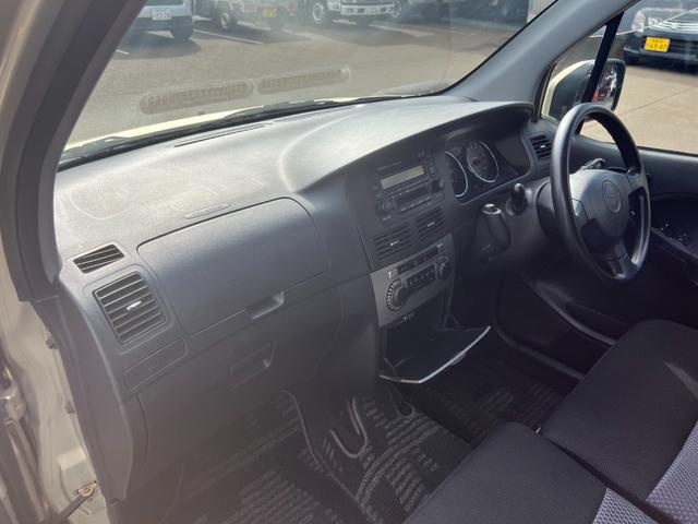 助手席側から見たダッシュボード周りのお写真です！