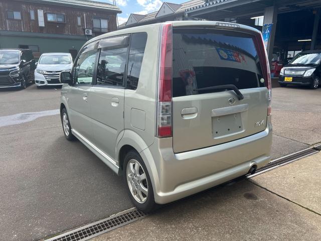 助手席側斜め後ろからの写真です！