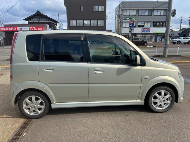 運転席側真横の写真です！