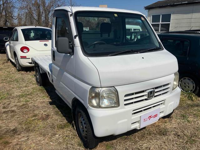 アクティトラック 4WD 軽トラック 5速マニュアル 三方開 エアコン 運転席エアバッグ ミュージックプレイヤー接続可 カセット シガーライター 走行距離8.8万キロ 車検整備付き 修復歴無し ホワイト(3枚目)